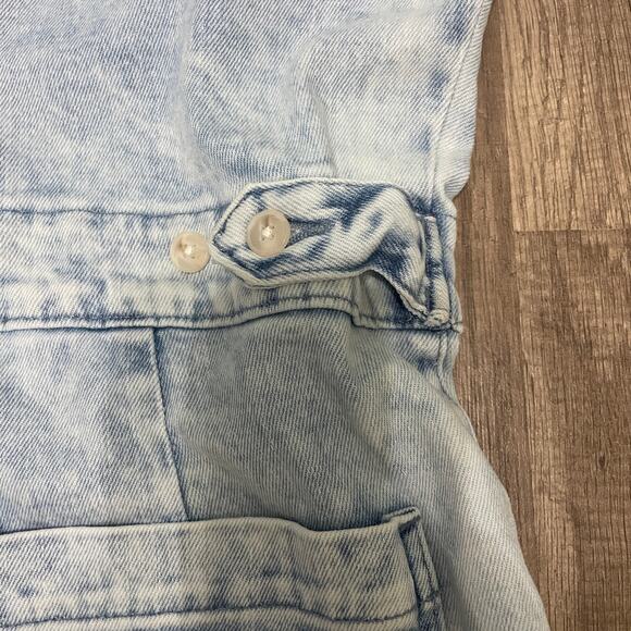 Blue Acid Wash Denim Short Sleeve Button-Up Romper – Women’s Size 10 - Picture 5 of 8
